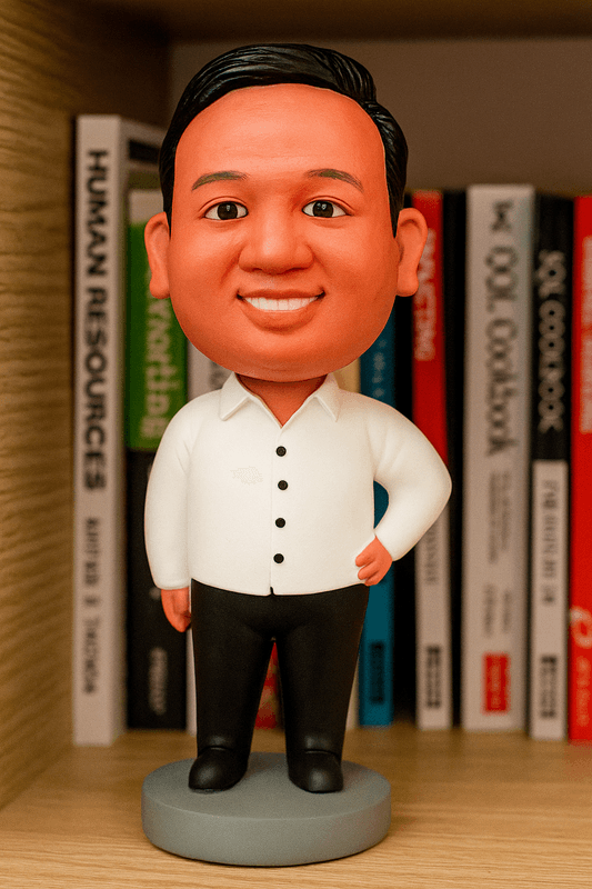 "auto shared by user of chibi Art community" - Created using AI Chibi Generator with chibi_bobblehead style in realistic category. Generated on August 4, 2025 using Image to Image generation method.